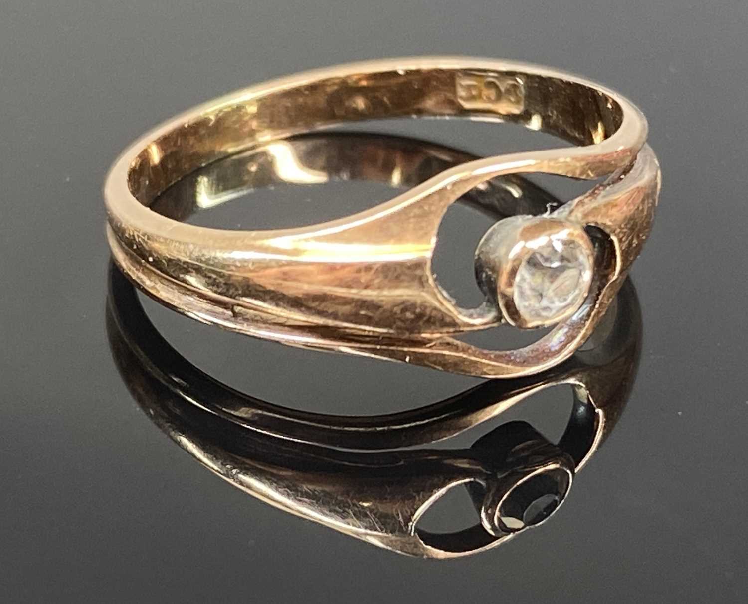 9CT GOLD RING set with small solitaire diamond, size M, 1.5gms Provenance: private collection - Image 2 of 3