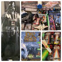 LARGE COLLECTION OF STAR WARS, STAR TREK, LORD OF THE FLIES GAMES/MODELS etc. to include Britain's
