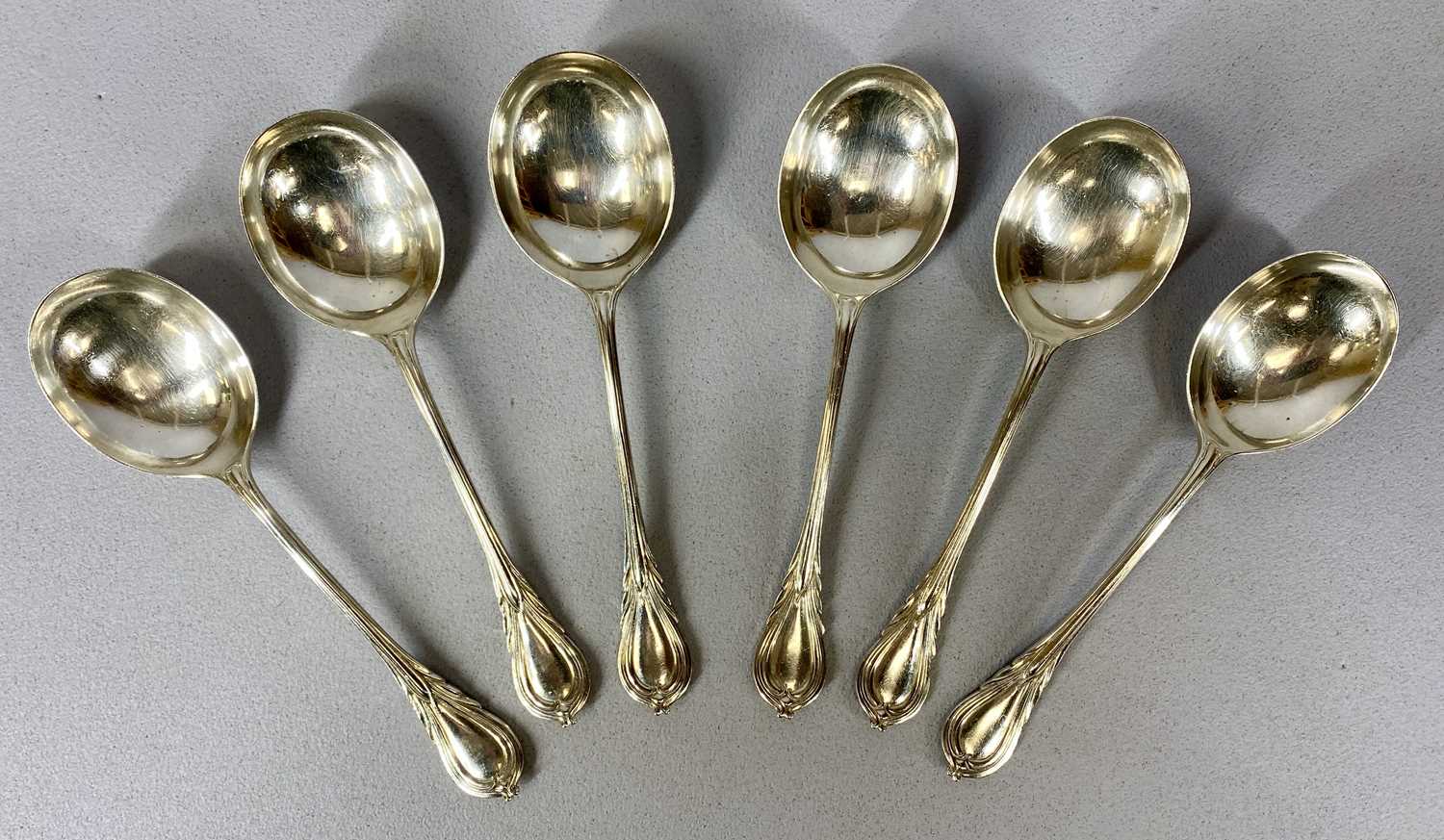 GEORGE V SILVER PART CANTEEN OF CUTLERY, including six soup spoons, pair sauce ladles and six tea - Image 2 of 7