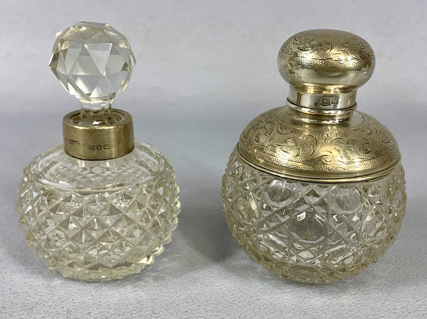 GROUP OF NINE SILVER MOUNTED GLASS DRESSING TABLE JARS & SCENT BOTTLES, 12cms (h) the tallest - Image 3 of 5