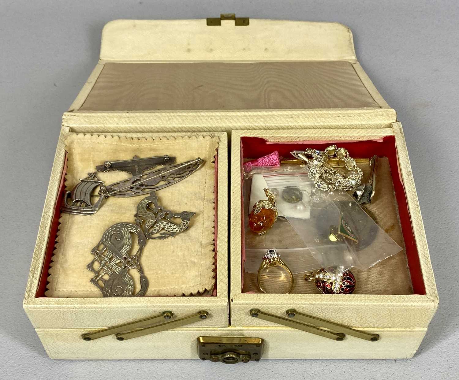 GROUP OF COSTUME JEWELLERY & COINS including a marcasite set cameo brooch, five various silver - Image 5 of 5