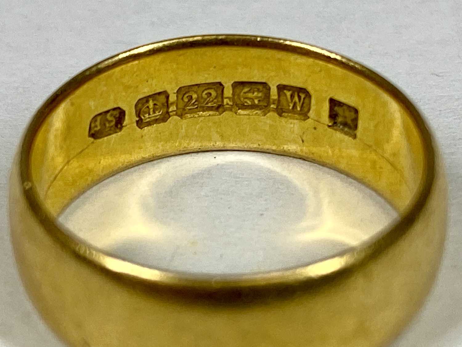 22CT GOLD BROAD WEDDING BAND, Birmingham 1921, size M, 7.0gms Provenance: private collection Conwy - Image 3 of 3