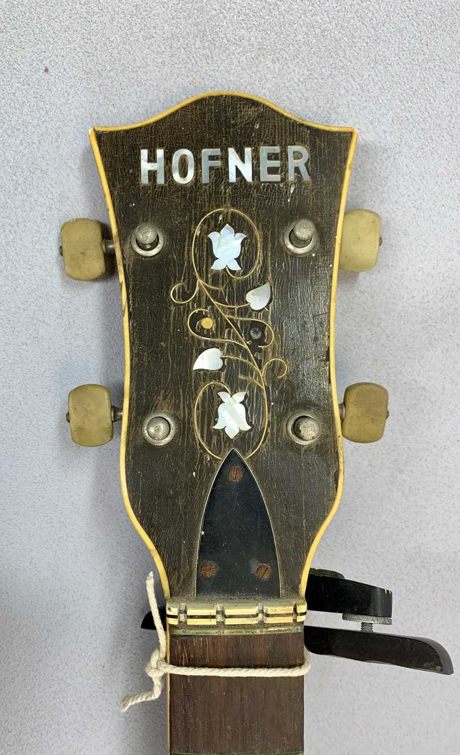 HOFNER PRESIDENT ELECTRIC BASS GUITAR, 115cms (l) overall Provenance: private collection Conwy - Image 2 of 5