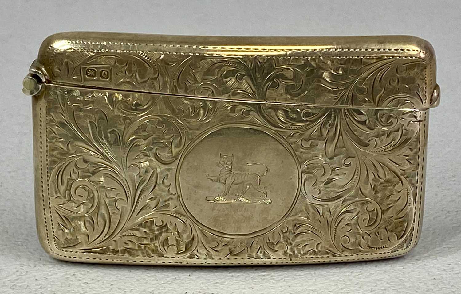 VICTORIAN SILVER CARD CASE of curved form, with foliate scroll decoration and cartouche with - Image 4 of 7