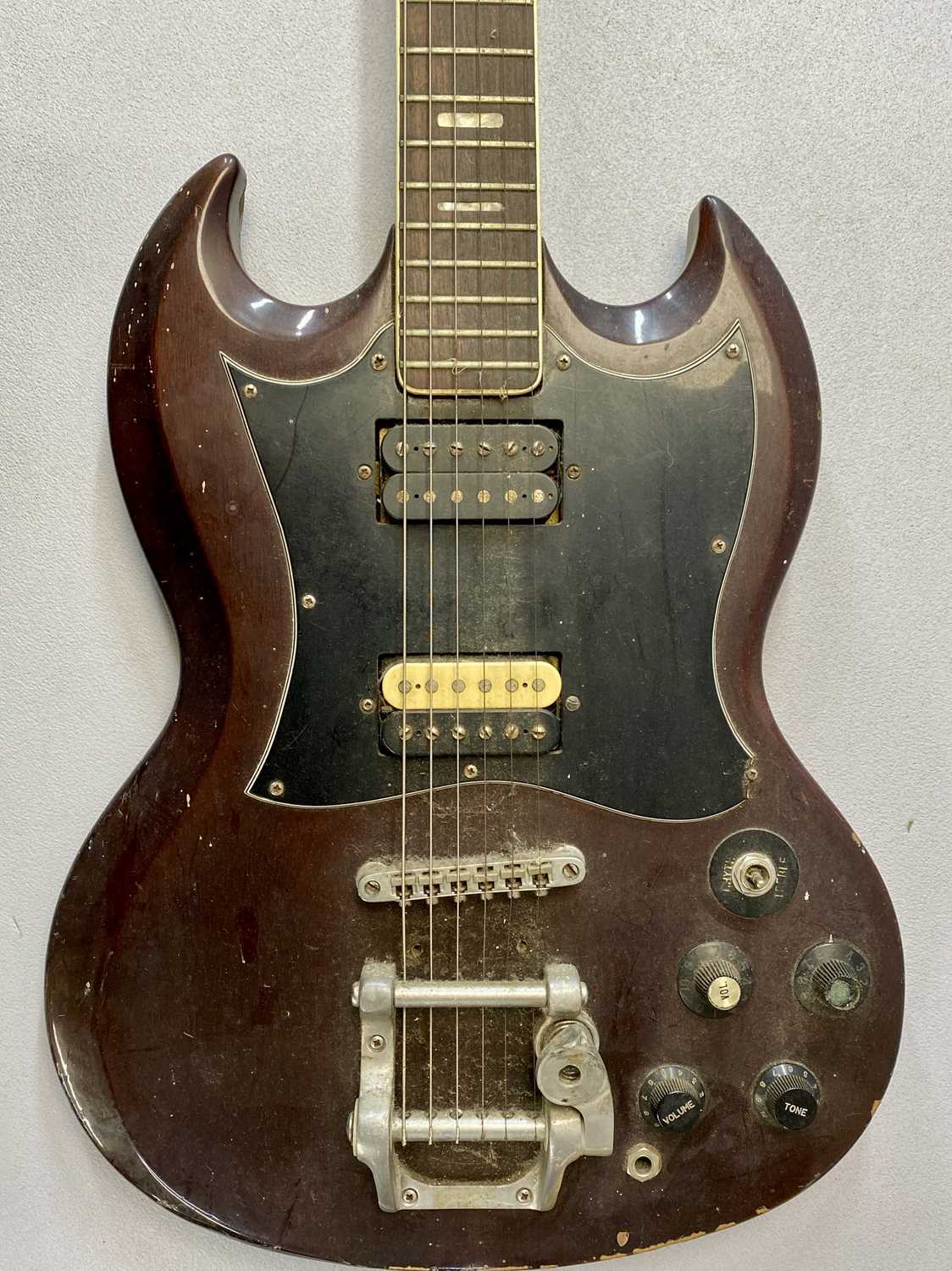 ANTORIA JAPANESE ELECTRIC GUITAR, 100cms (l) Provenance: private collection Conwy - Image 4 of 4