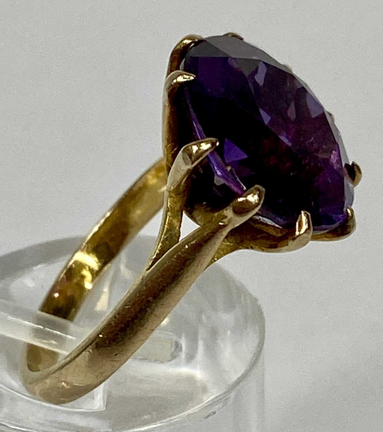UNMARKED GOLD RING SET WITH LARGE CIRCULAR AMETHYST, size I, 4.4gms Provenance:on behalf of St - Image 2 of 4
