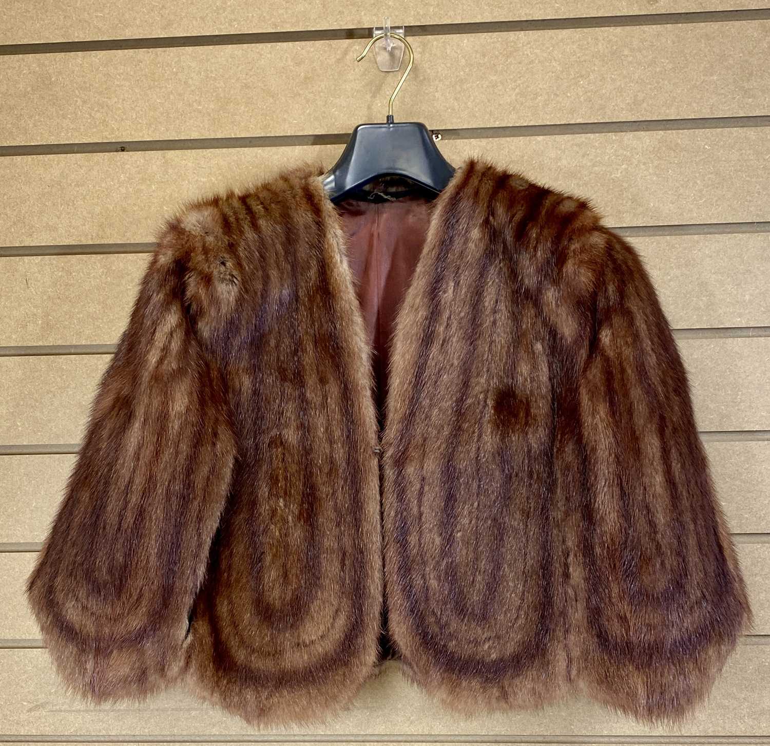 VINTAGE FUR & OTHER COATS Provenance: Private collection Denbighshire - Image 4 of 5