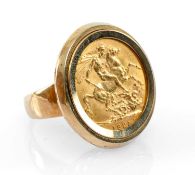 GEORGE V GOLD SOVEREIGN, 1925, in 9ct gold ring mount, ring size R, 16.7gms, in ring box Provenance: