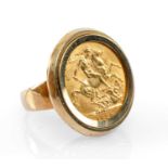 GEORGE V GOLD SOVEREIGN, 1925, in 9ct gold ring mount, ring size R, 16.7gms, in ring box Provenance: