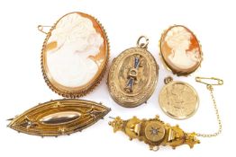 ASSORTED JEWELLERY comprising 9ct gold cameo brooch, 18ct gold cameo pendant brooch, 9ct gold