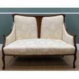 EDWARDIAN MAHOGANY SALON SETTEE, damask upholsery, shaped back with inlaid detail to frame, raised