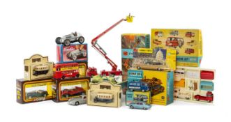 GROUP OF CORGI TOYS comprising boxed Corgi Simon Snorkel Fire Engine No 1127, boxed Corgi