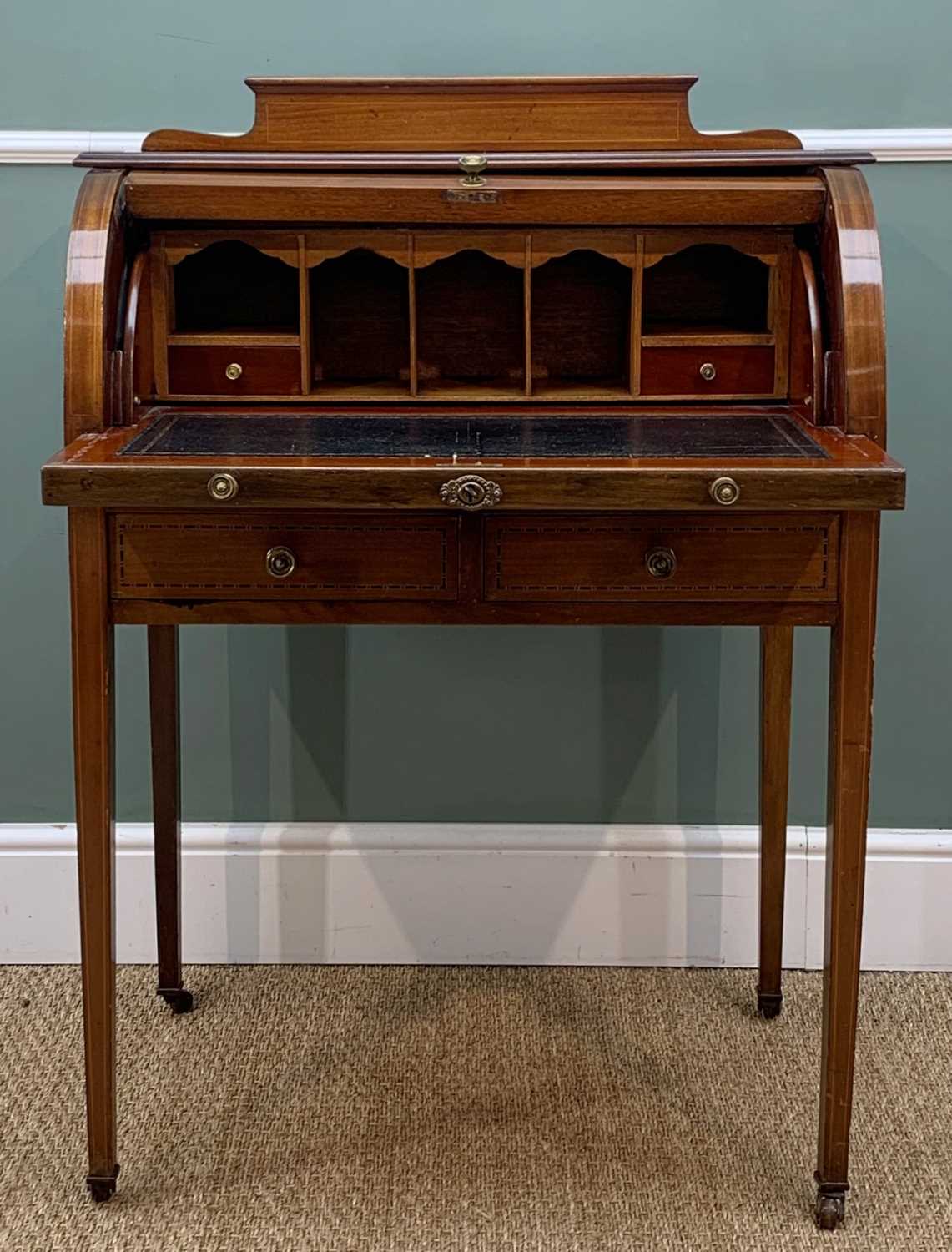 EDWARDIAN MAHOGANY CYLINDER BUREAU DE DAME, rolling front enclosing fittted interior with pull-out - Image 2 of 8