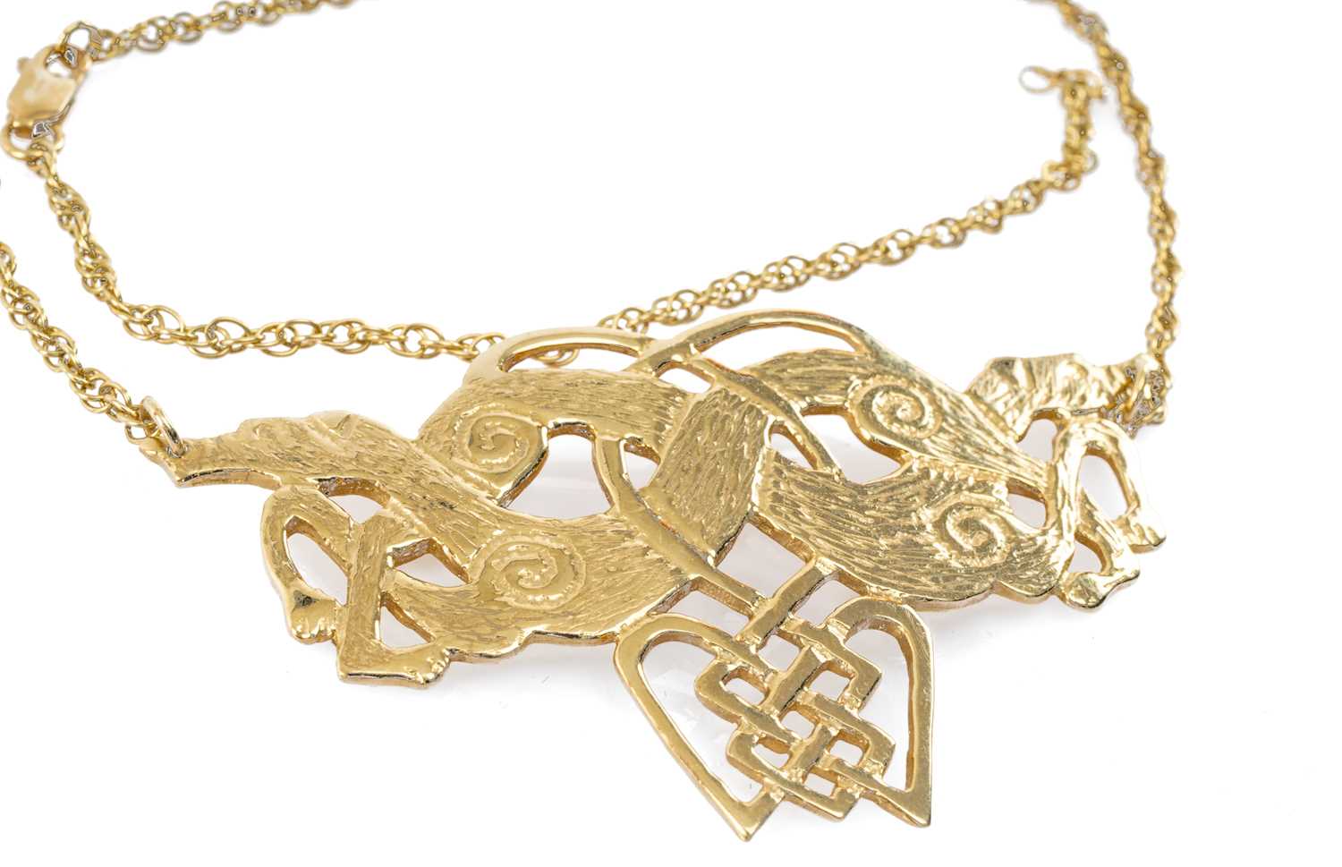 9CT GOLD CELTIC DESIGN PENDANT NECKLACE, 24.8gms Provenance: private collection Carmarthenshire