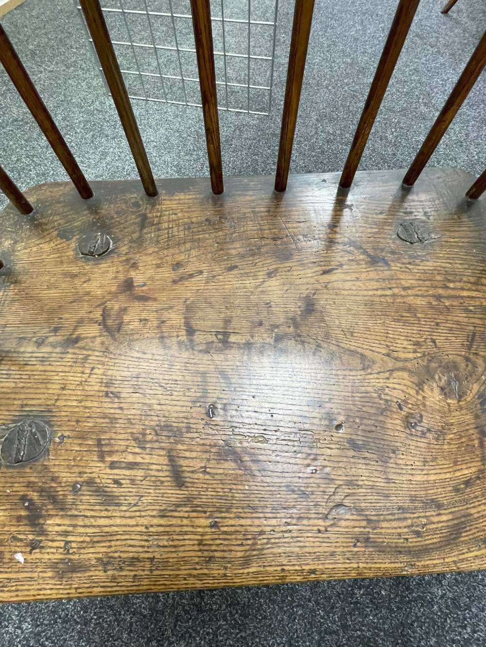 BELIEVED WELSH ELM & ASH ARMCHAIR late 18th Century, fourteen spindles below square shaped joined - Image 5 of 28