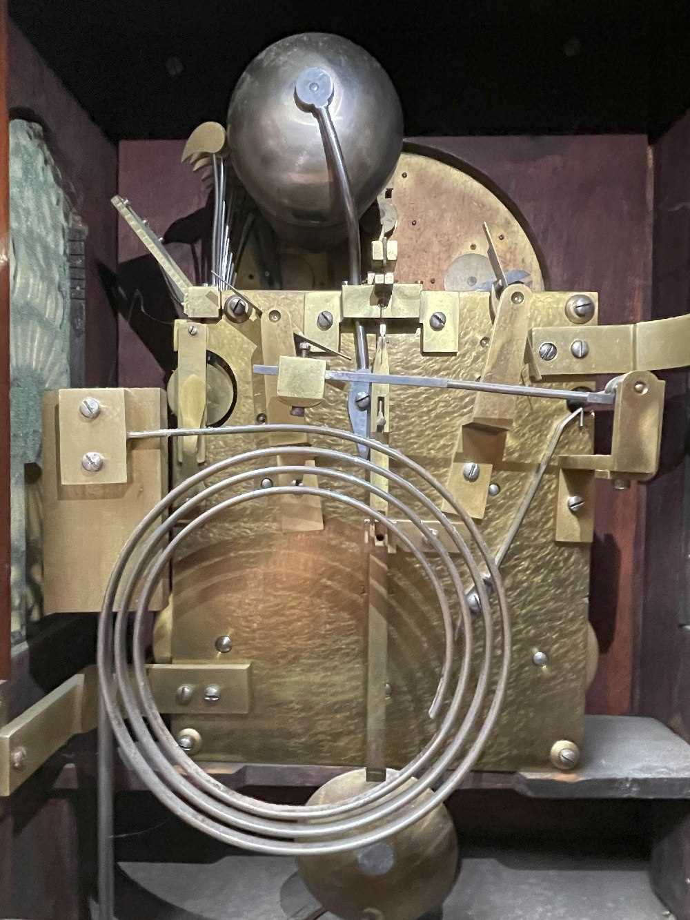 IMPRESSIVE MAHOGANY AND GILT BRONZE MOUNTED BRACKET CLOCK, 20th C., 7in. brass dial, silvered - Bild 23 aus 26