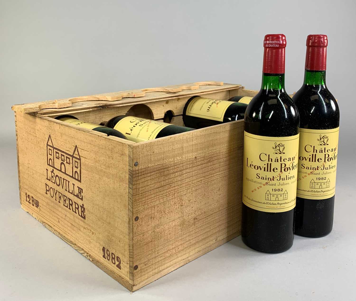 1982 CHATEAU LÉOVILLE POYFERRÉ, 2ème Cru Classé Saint-Julien, 12 x 75cl bottles, OWC Provenance: - Image 6 of 10