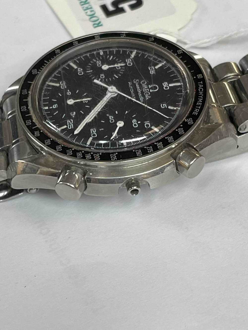 OMEGA SPEEDMASTER AUTOMATIC 'REDUCED' STAINLESS STEEL WRISTWATCH, signed black dial, luminous - Bild 8 aus 11
