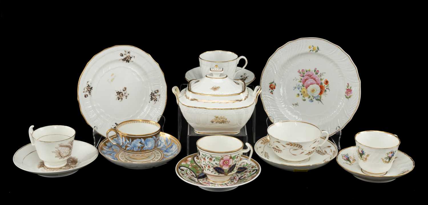 SWANSEA PORCELAIN TEAWARE including six various cups and saucers, lidded sucrier etc Provenance: