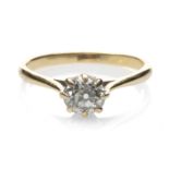 18CT GOLD DIAMOND SOLITAIRE RING, claw set, the single old European cut stone measuring 0.5cts