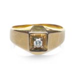 14K GOLD DIAMOND RING, ring size O, 3.9gms Provenance: private collection Cardiff Comments: wear