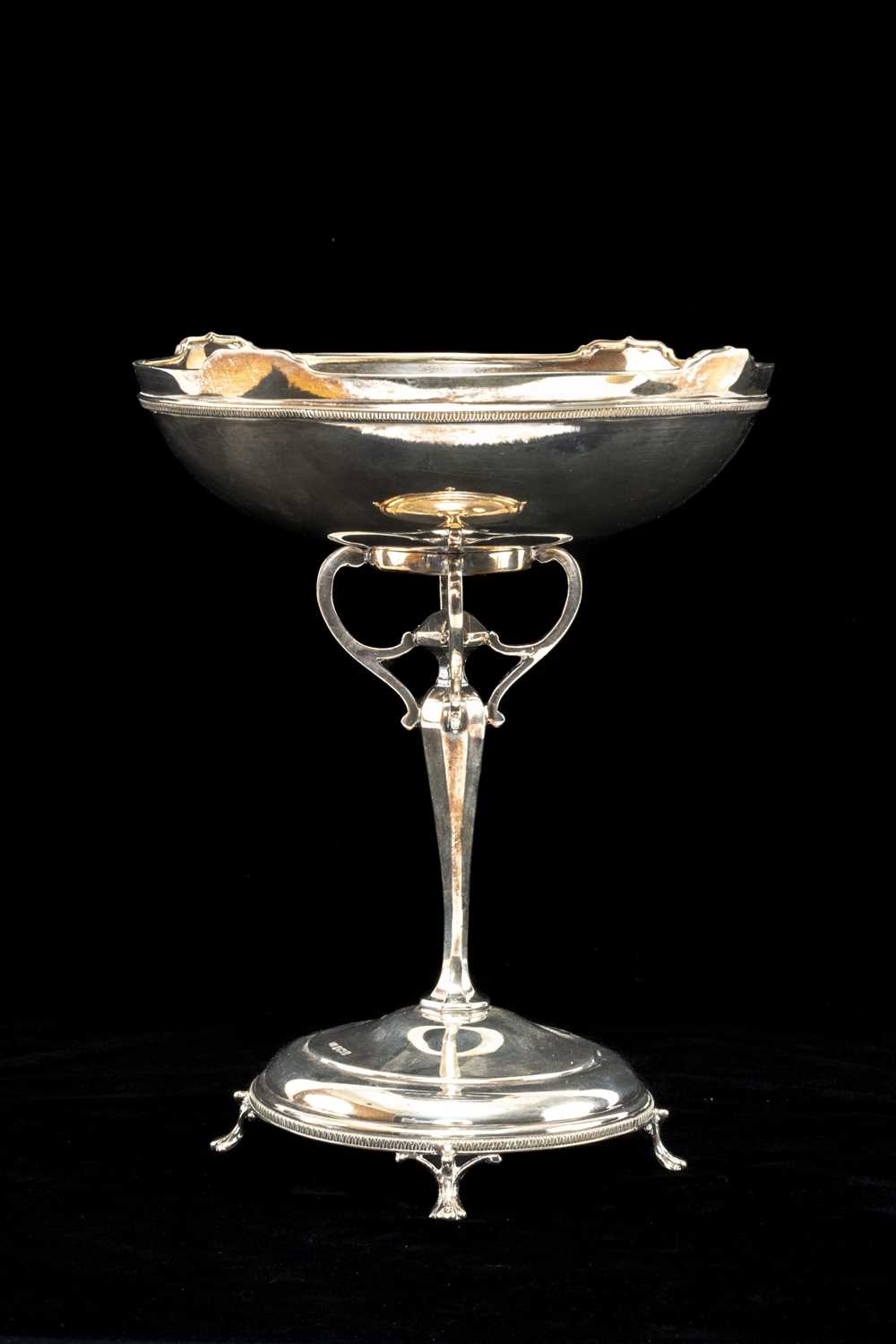 GEORGE V SILVER PEDESTAL TAZZA, circular form raised on four feet, Sheffield 1920, Roberts & Belk