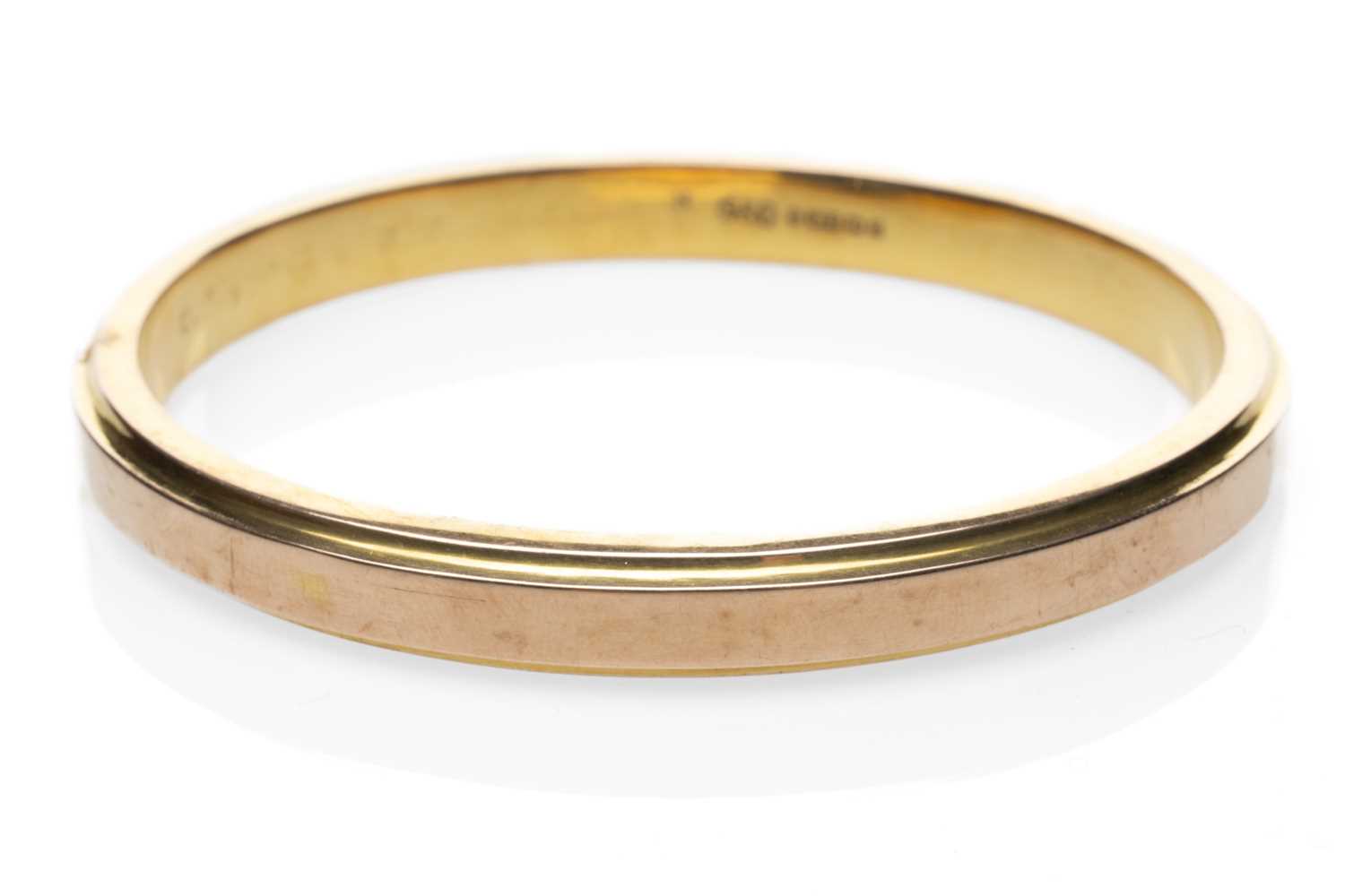 9CT GOLD CLOSED BANGLE, 13.4gms Provenance: private collection Rhondda Cynon Taf Comments: light