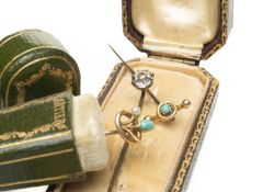 VINTAGE CARTIER GILT TOOLED LEATHER PIN BOX, containing 15ct gold seed pearl and turquoise pin,
