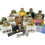 COLLECTION OF LILLIPUT LANE COLLECTORS CLUB AND OTHER MODELS including, Honey Pot Tearoom, Tea Pot