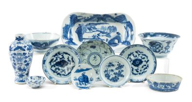 ASSORTED VIETNAMESE & CHINESE BLUE & WHITE PORCELAIN, including three saucers, two deep bowls and