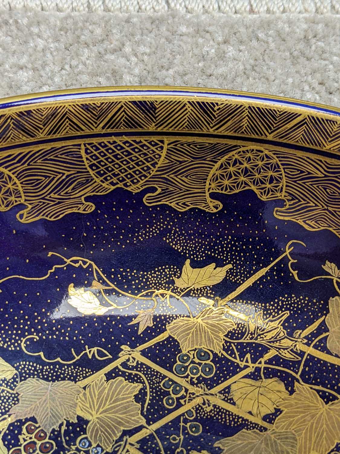 JAPANESE SATSUMA BOWL, Meiji Period, decorated in gilt with enamel highlights on a blue ground - Image 3 of 5