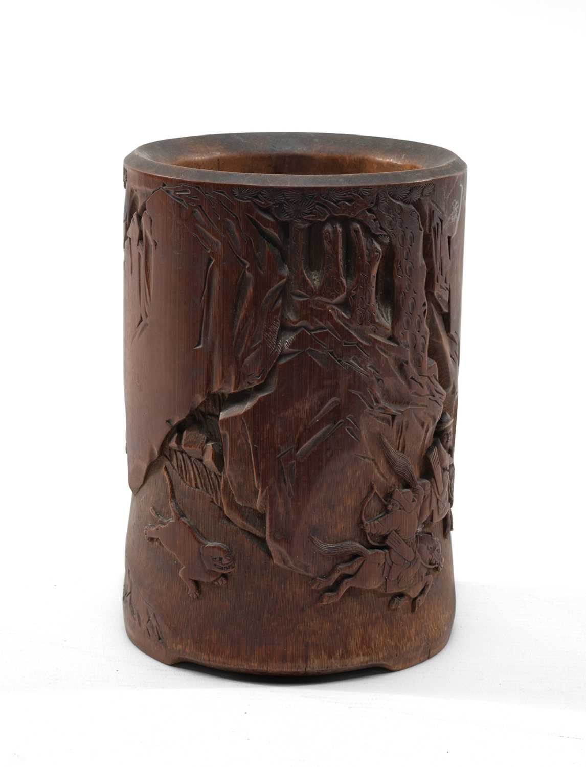 CHINESE BAMBOO BRUSHPOT, Qing Dynasty, carved with a continuous frieze depicting a tiger hunt, on