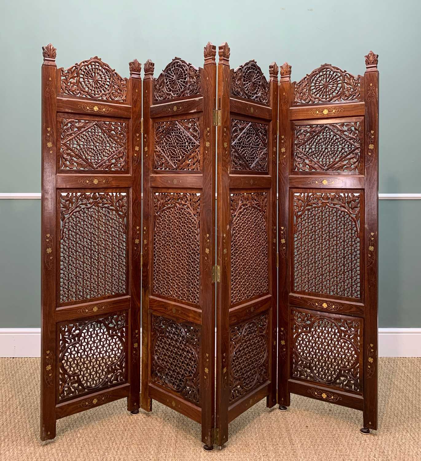 INDIAN FOUR-LEAF HARDWOOD SCREEN, Hoshiapur, pierced with leaves and geomtric panels in the