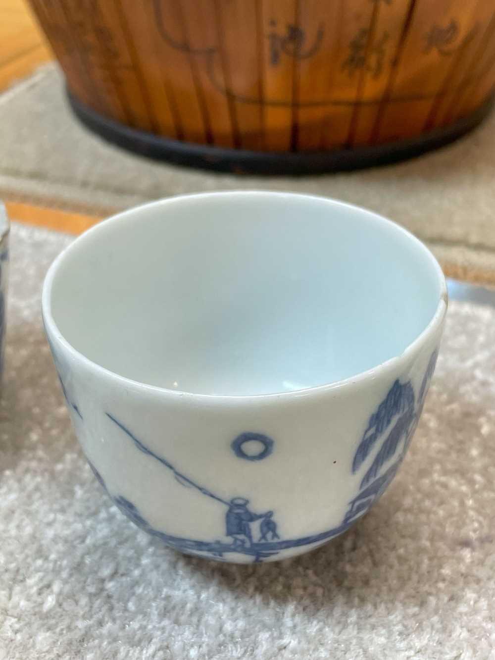 ASSORTED CHINESE BLUE & WHITE PORCELAIN, including two cylindrical teapots (one in bamboo - Image 28 of 29