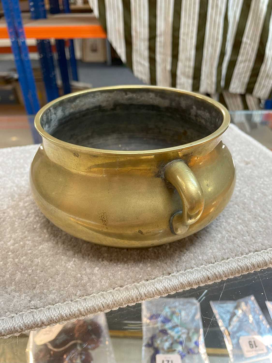 CHINESE BRONZE CENSER, GUI, Qing Dynasty, of twin-handled bombe form on short circular foot, base - Image 7 of 10