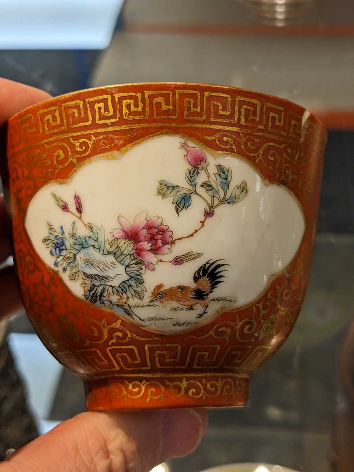 CHINESE CORAL GROUND FAMILLE ROSE TEABOWL, painted with birds and cockerel amid chrysanthemum and - Image 3 of 7