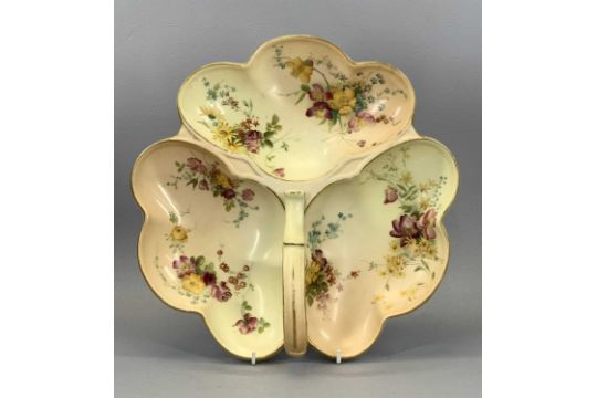 ROYAL WORCESTER BLUSH IVORY HORS D'OEUVRES DISH, three division, decorated with oval sprays, puce - Image 1 of 4