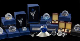 LARGE COLLECTION OF SWAROVSKI CRYSTAL PAPERWEIGHTS, SOUVENIRS & EPHEMERA including, 60mm