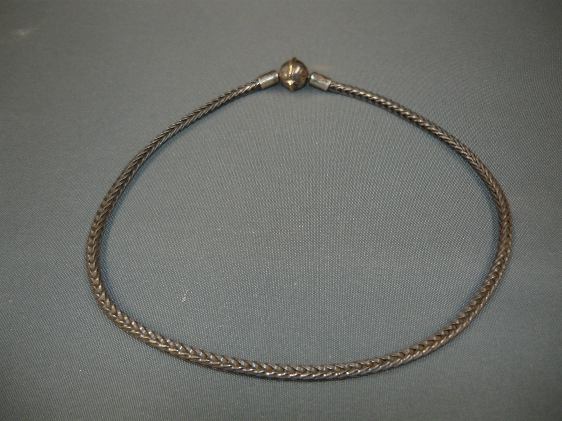 Schwere Halskette. Silber. L. 38cm. Gewicht ca. 38gr.