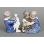 2 ROYAL COPENHAGEN Porzellanfiguren "Mädchen mit Katze" und "Zwei Kinder mit Dackel"