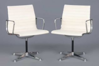 Paar HERMAN MILLER Alu-Chairs