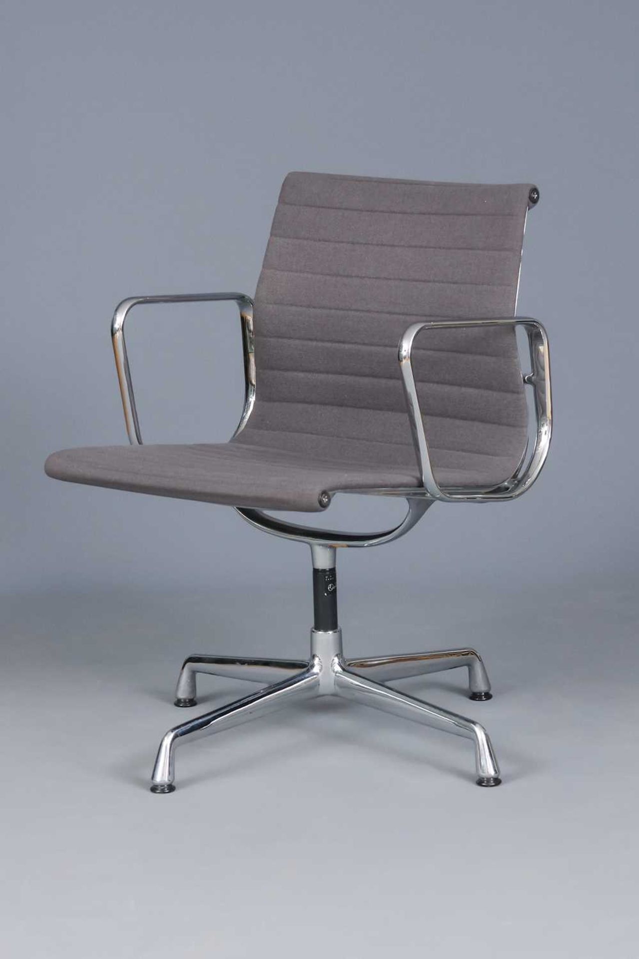 VITRA EA 108 Alu Chair - Image 2 of 4
