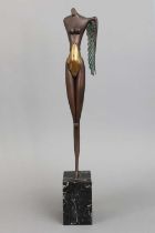 PAUL WUNDERLICH (1927-2010) Bronzefigur "Nike"