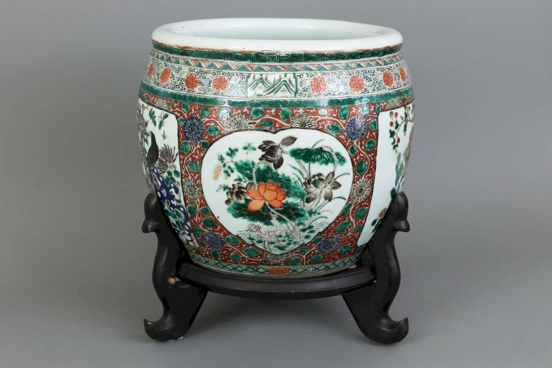 Großes chinesisches Porzellan-Cachepot "Fishbowl" - Bild 2 aus 3