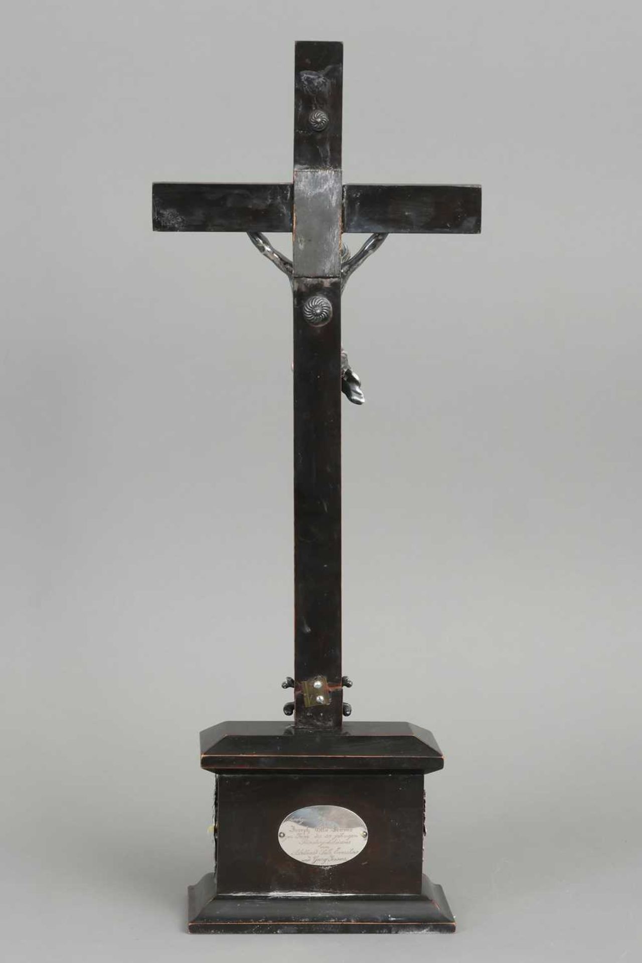 Kruzifix des 19. Jahrhunderts - Image 2 of 4