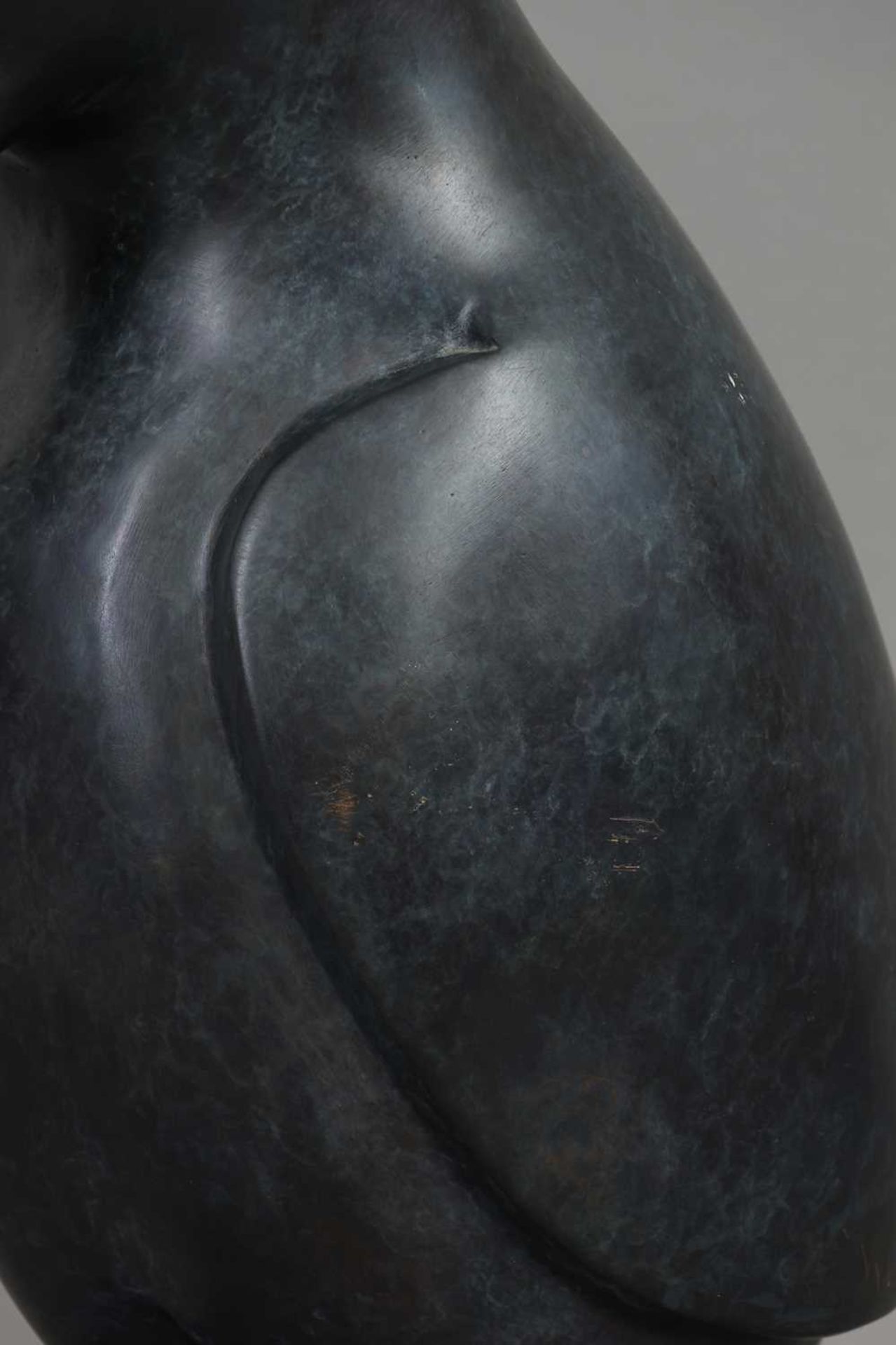 BERNARD MATEMERA (1946-2002) Bronzefigur "Untitled" - Image 4 of 5
