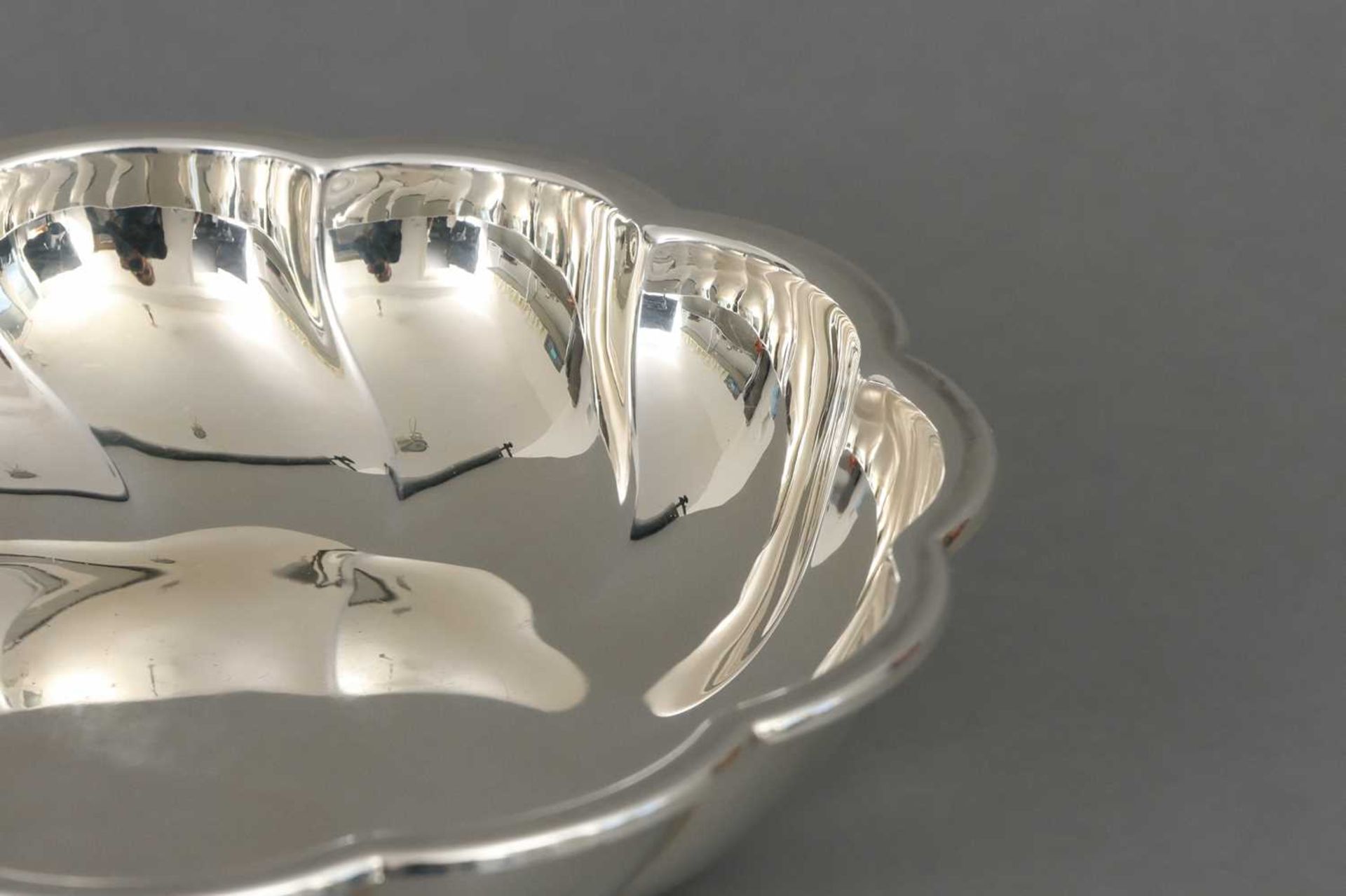 JAKOB GRIMMINGER (Schwäbisch Gmünd) Silberschale in Blütenform - Bild 2 aus 4