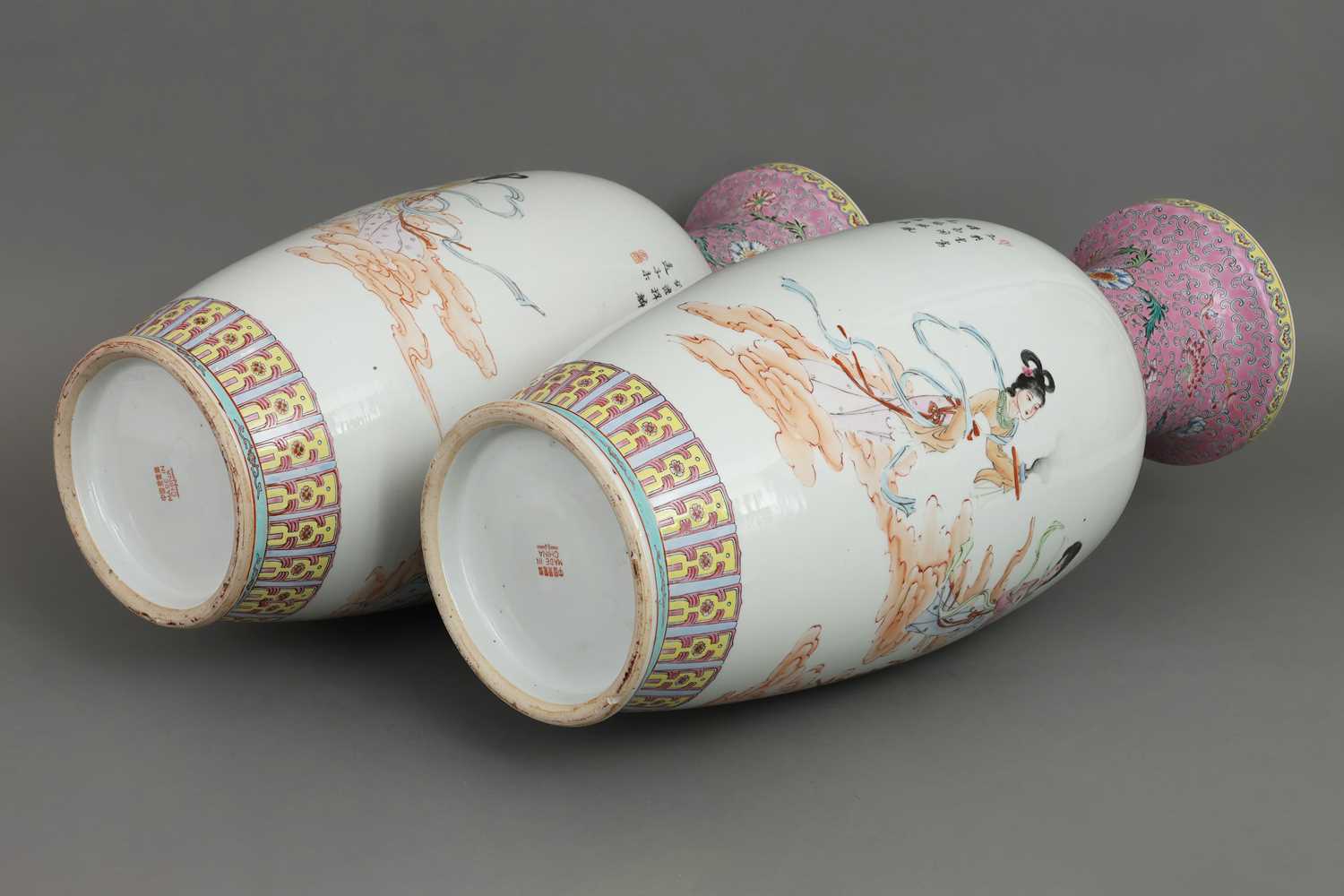 Paar chinesische Porzellanvasen - Image 3 of 5