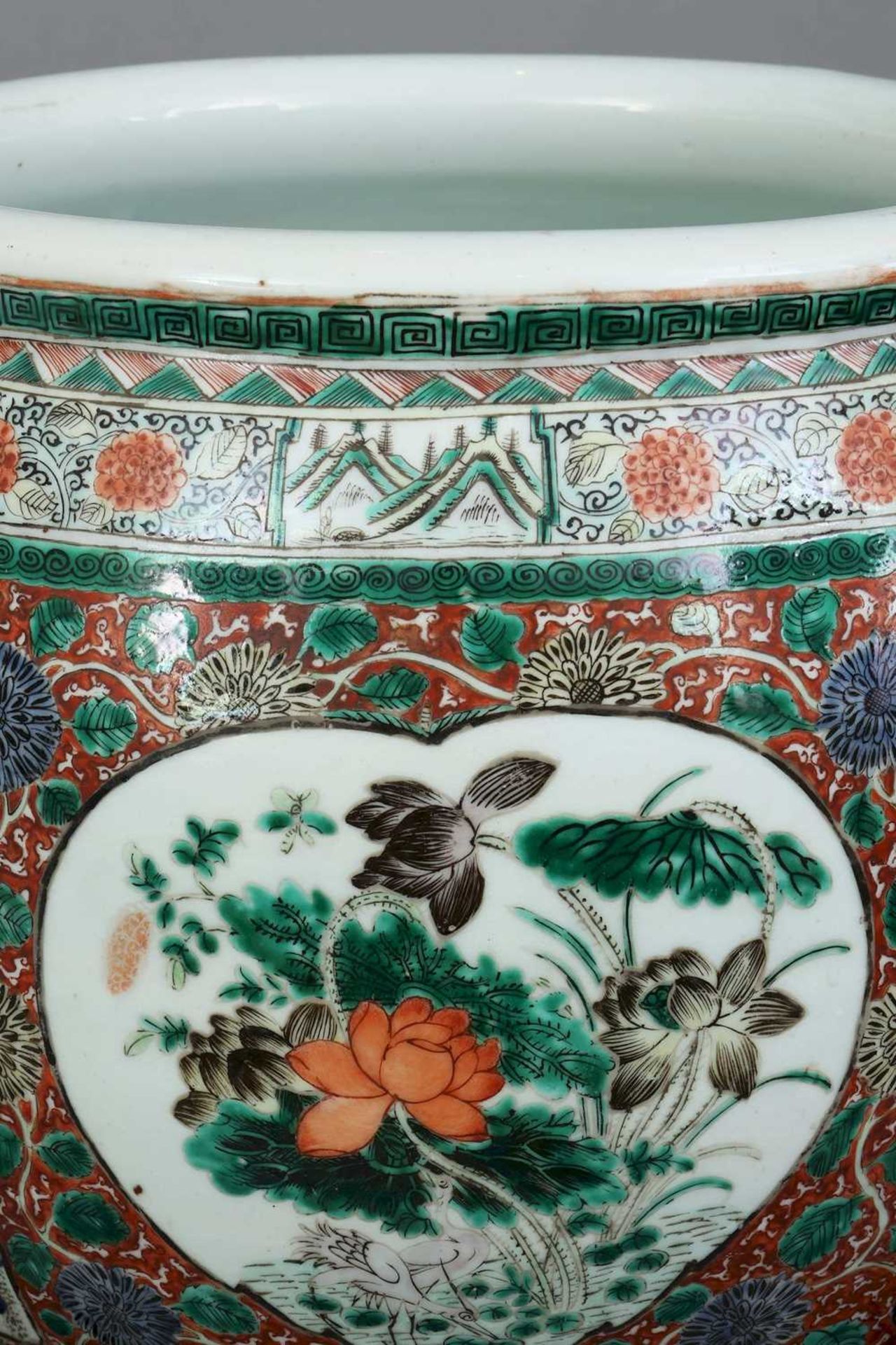 Großes chinesisches Porzellan-Cachepot "Fishbowl" - Bild 3 aus 3