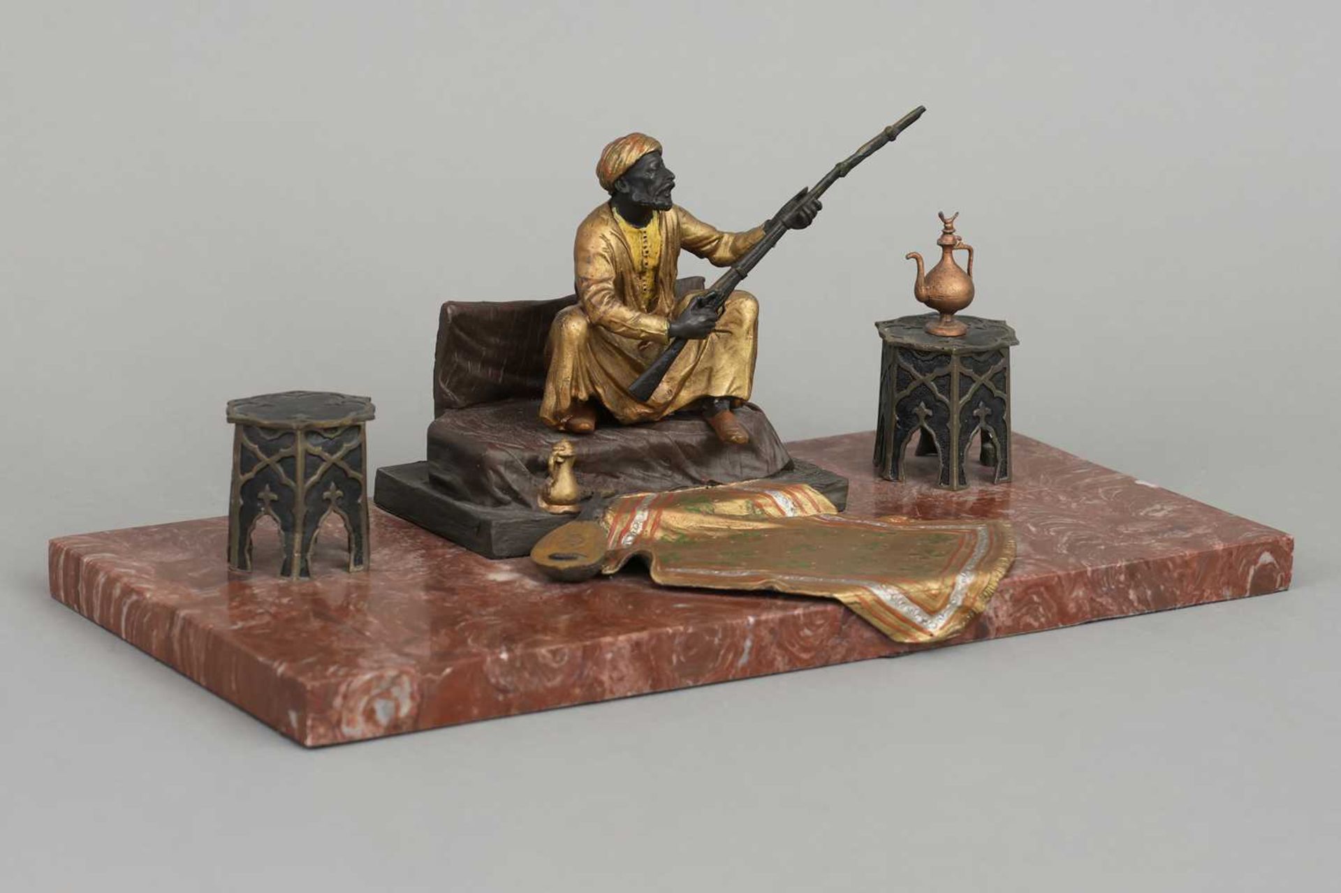 Wiener Bronze (Bergmann) Tintenzeug "Araber mit Flinte"